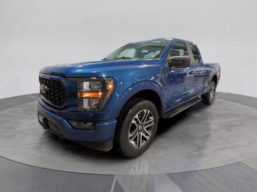 ATLAS BLUE METALLIC 2023 Ford F-150 XL