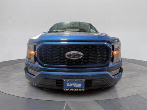 ATLAS BLUE METALLIC 2023 Ford F-150 XL