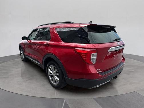 RAPID RED MET TINTED CC 2023 Ford Explorer XLT