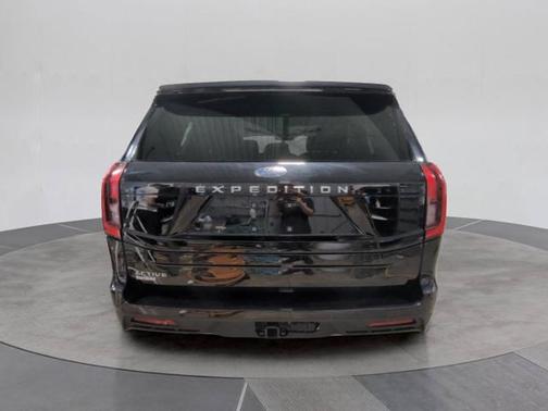AGATE BLACK METALLIC 2025 Ford Expedition ACTIVE