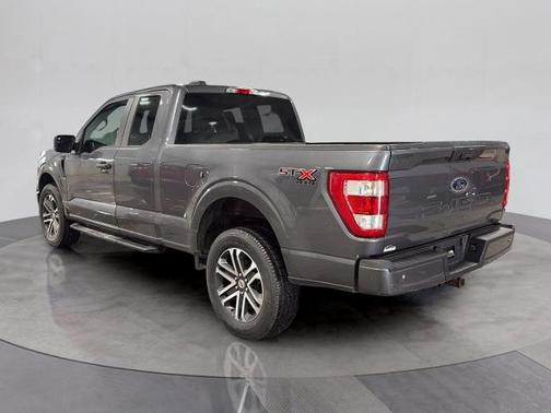 CARBONIZED GRAY METALLIC 2023 Ford F-150 XL