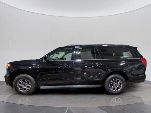AGATE BLACK METALLIC 2025 Ford Expedition ACTIVE