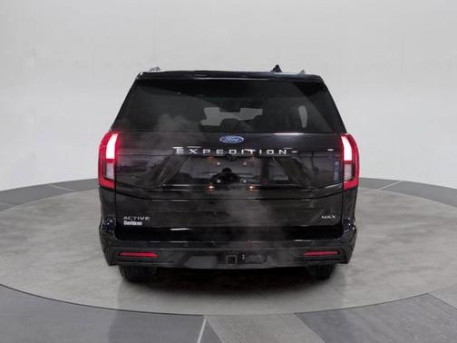 AGATE BLACK METALLIC 2025 Ford Expedition ACTIVE