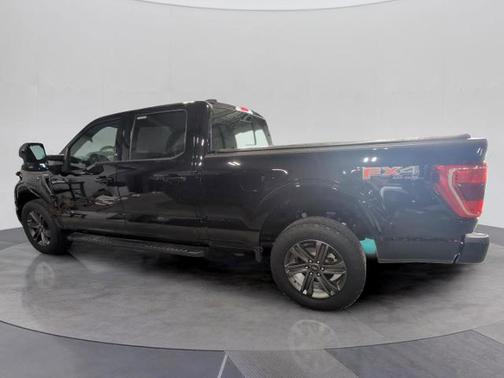 AGATE BLACK METALLIC 2023 Ford F-150 XLT