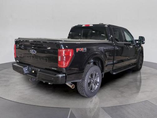 AGATE BLACK METALLIC 2023 Ford F-150 XLT