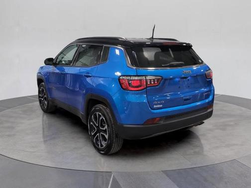 Laser Blue 2022 Jeep Compass LIMITED