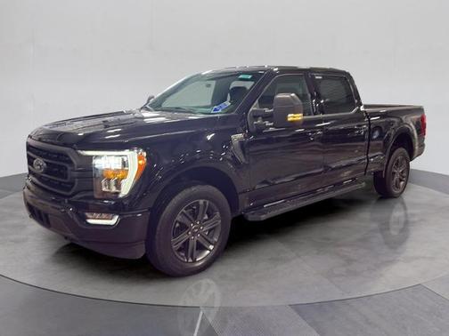 AGATE BLACK METALLIC 2023 Ford F-150 XLT