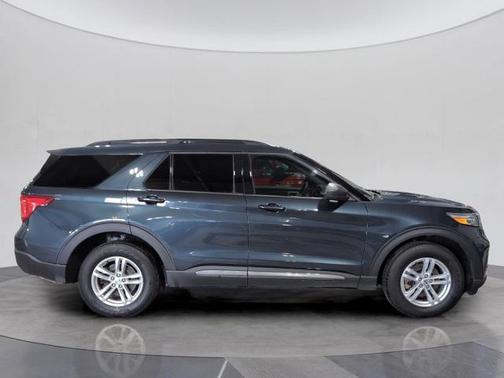 STONE BLUE METALLIC 2023 Ford Explorer XLT