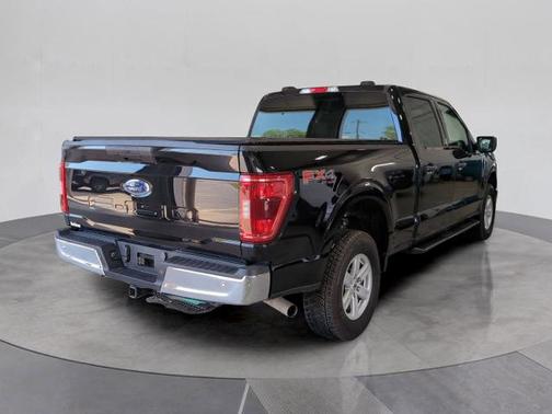 AGATE BLACK METALLIC 2023 Ford F-150 XLT