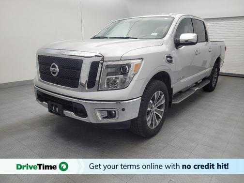 2017 Nissan Titan SL