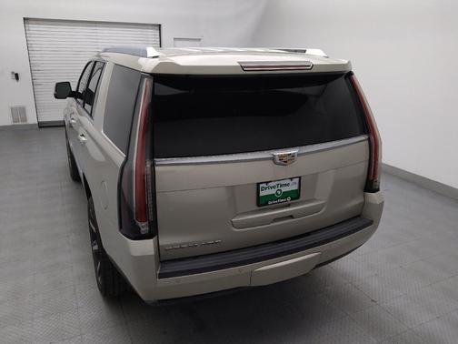 2016 Cadillac Escalade Premium