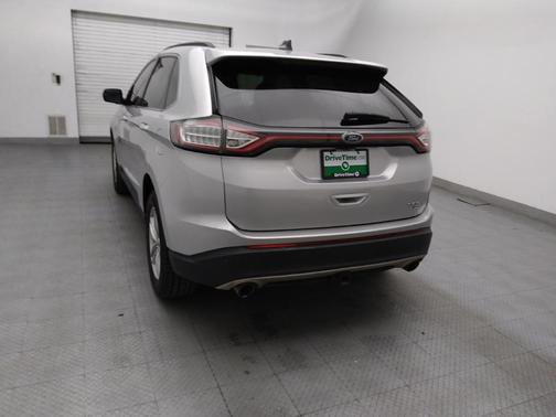 Ingot Silver Metallic 2017 Ford Edge SEL