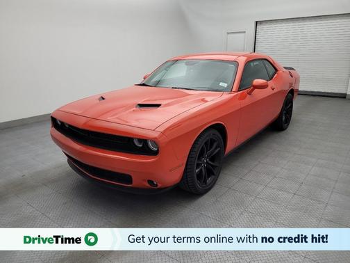 Go Mango 2018 Dodge Challenger SXT