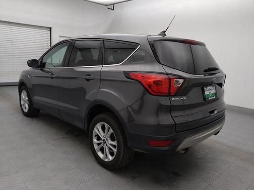 Magnetic Metallic 2019 Ford Escape SE