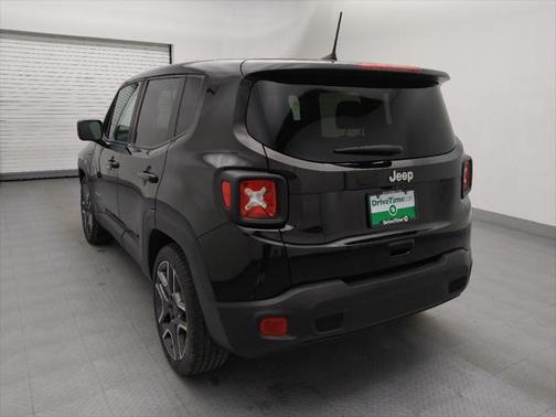 2020 Jeep Renegade Jeepster FWD