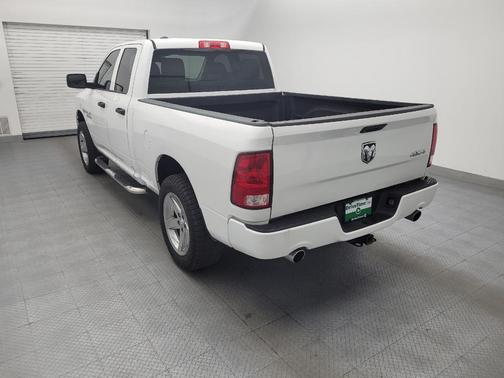 Bright White Clearcoat 2018 RAM 1500 Express
