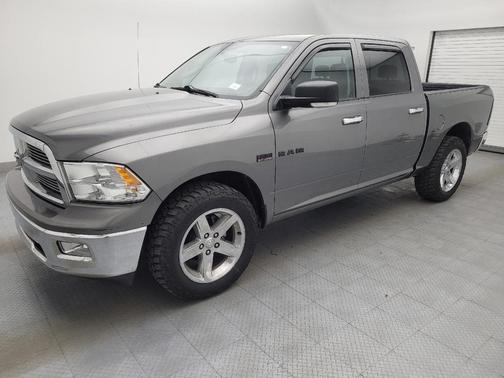 Mineral Gray Metallic Clearcoat 2012 RAM 1500 SLT