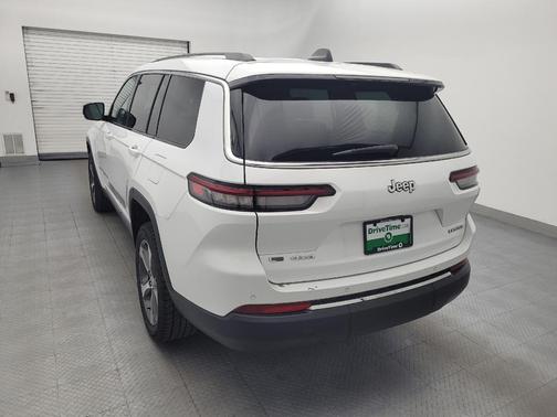 Bright White Clearcoat 2023 Jeep Grand Cherokee L Limited