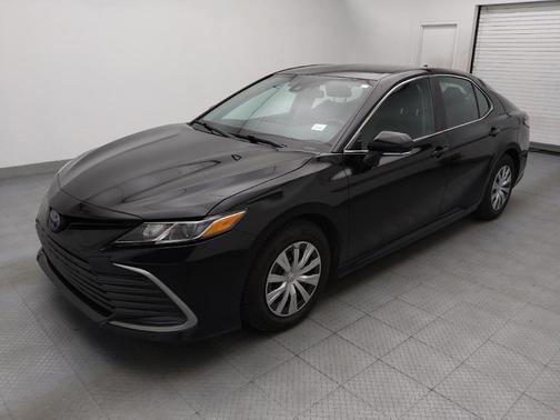 Midnight Black Metallic 2022 Toyota Camry LE