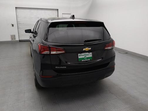 Mosaic Black Metallic 2024 Chevrolet Equinox LS