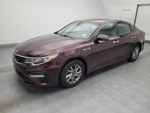 Sangria 2019 Kia Optima LX