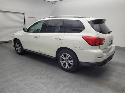 2018 Nissan Pathfinder SV