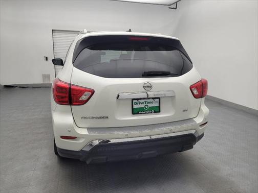 2018 Nissan Pathfinder SV