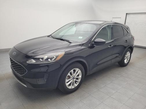 Agate Black Metallic 2020 Ford Escape SE