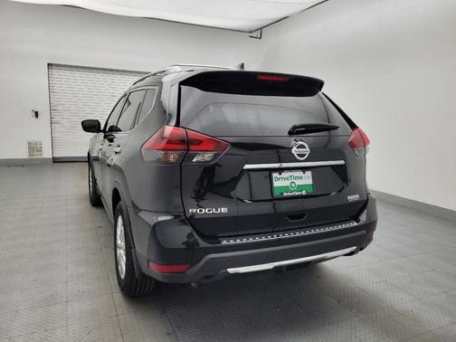 Magnetic Black Pearl 2020 Nissan Rogue S