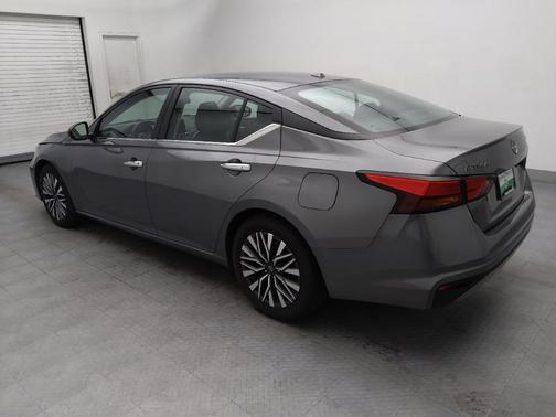 Gun Metallic 2024 Nissan Altima 2.5 SV