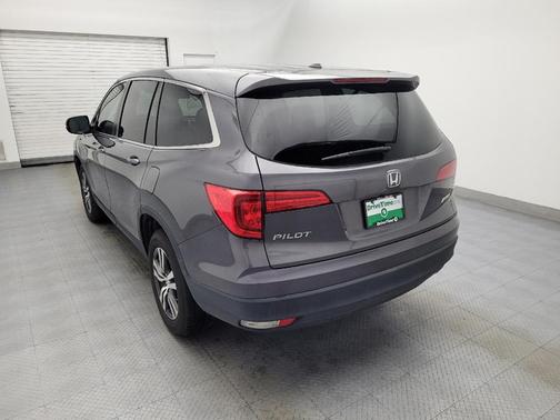 Modern Steel Metallic 2018 Honda Pilot EX