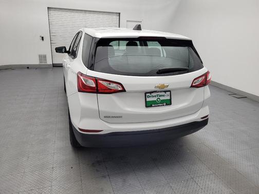 Summit White 2021 Chevrolet Equinox LS