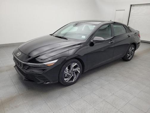 Abyss Black 2025 Hyundai ELANTRA Sport