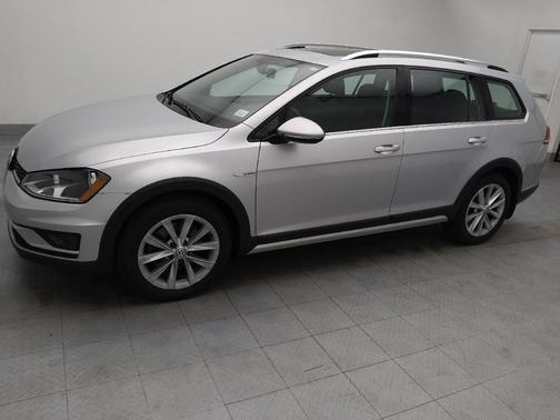 2017 Volkswagen Golf Alltrack TSI SE