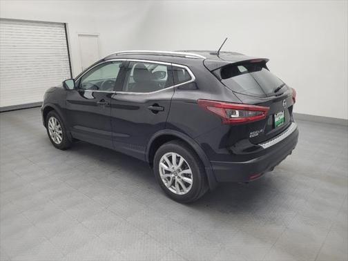 2022 Nissan Rogue Sport SV