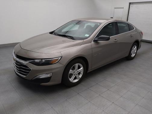 Gray 2023 Chevrolet Malibu 1LS