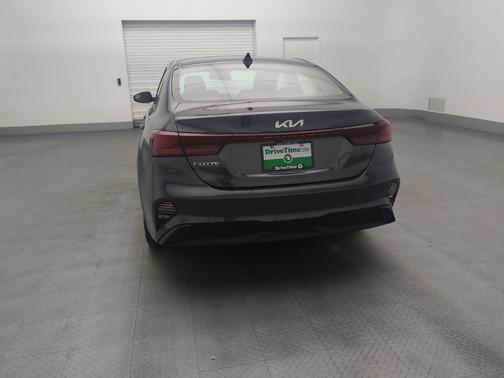 Gravity Gray 2023 Kia Forte LXS