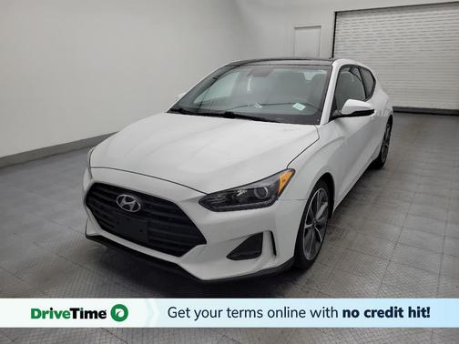 2020 Hyundai Veloster 2