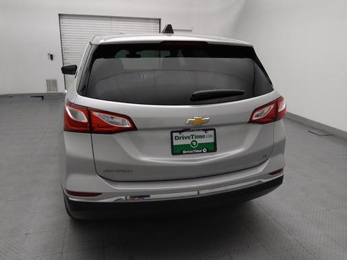 Silver Ice Metallic 2020 Chevrolet Equinox 1LT