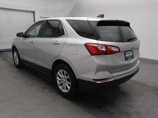 Silver Ice Metallic 2021 Chevrolet Equinox 1LT