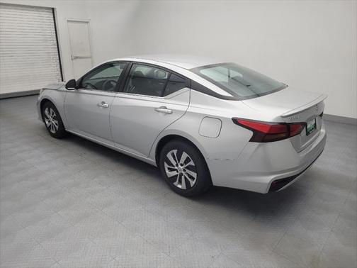 2022 Nissan Altima S FWD