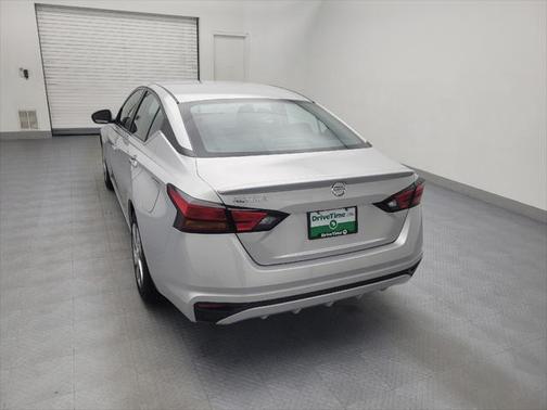 2022 Nissan Altima S FWD