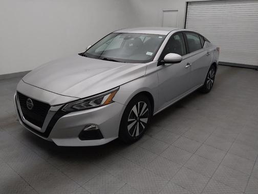 2021 Nissan Altima 2.5 SV