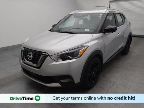 2020 Nissan Kicks SR