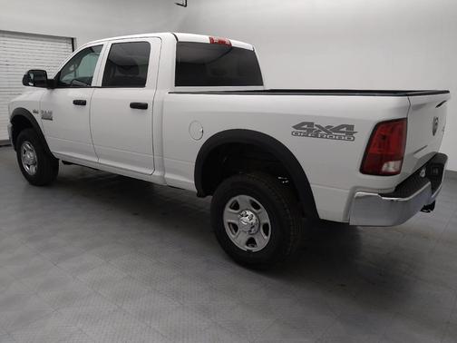 2018 RAM 2500 Tradesman Crew Cab 4x4 6'4' Box