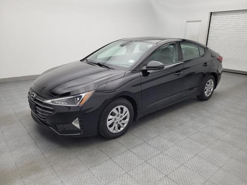 Phantom Black 2020 Hyundai ELANTRA SE