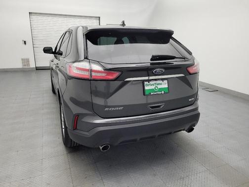 Magnetic Metallic 2019 Ford Edge SE