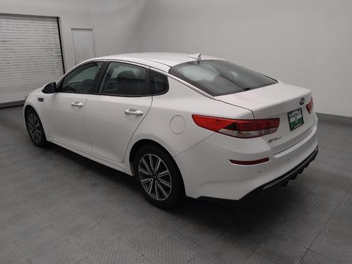 Snow White Pearl 2019 Kia Optima LX