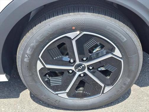 2025 Kia Niro Plug-In Hybrid EX