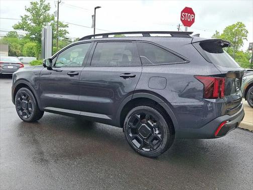 2025 Kia Sorento SX